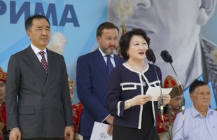 В Алматы открыли улицу имени Мустая Карима