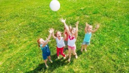 Игровая программа «С мячом в руках»