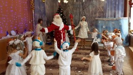 Детский утренник «Новогоднее чудо»