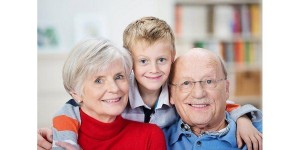 Фотовыставка «Хорошо жить рядышком с бабушкой и дедушкой»