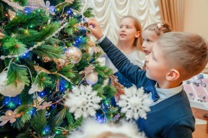 Новогодняя программа «Встречаем Новый Год»