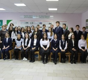 Экскурсия по библиотеке «Знатоки литературы»
