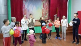 Конкурсно– развлекательная программа«Сказ от сердца и души о том, как мамы хороши!»