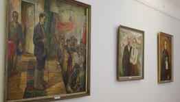 Выставка живописи известного башкирского художника Виктора Пегова  проходит в Уфе