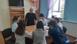 «Отношение между подростком и взрослым»