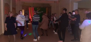 Творческий вечер–караоке для старшего поколения «С песней по жизни»