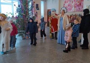 Новогодняя программа «рукавичка Деда Мороза»