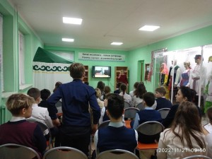 Этнографический час «Многоликая Россия: народы большой страны»