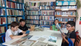 Библиотечный урок «Журналов яркие страницы»