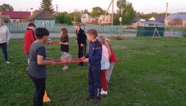 Игровая программа «Лучше папы друга нет»