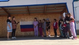 Информационно-познавательный час «Я – гражданин России»