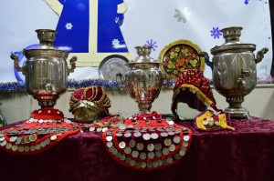 «Самовар собрал народ»