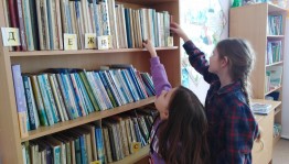 Экскурсия «С книгой будем мы дружить – в библиотеку приходить»