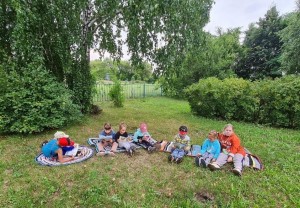 Час беседы «Библиолужайка»