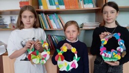 Литературно–игровая программа «Счастье, солнце, дружба–вот что детям нужно»