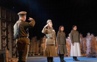 Театр имени Ильшата Юмагулова завершил ХХХIV сезон премьерой спектакля о войне
