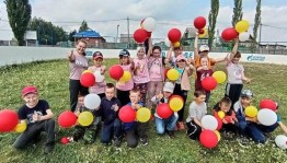 Спортивно-игровая программа « День физкультурника »