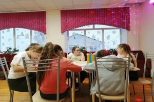 Мастер класс «Волшебные фигуры и снежинки».