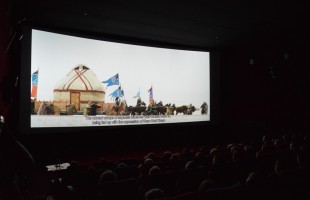 В рамках внеконкурсной программы «Серебряного Акбузата» состоялся спецпоказ художественного фильма «Казахское царство. Золотой трон»