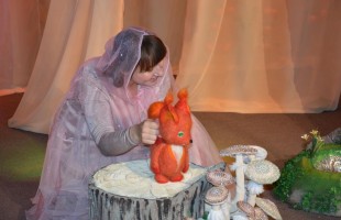 Башкирский государственный театр кукол представил премьеру для самых маленьких зрителей «О чём поёт осень?».