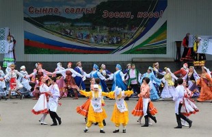 Республиканский фольклорный праздник сенокоса «Звени, коса!» прошёл в Кармаскалинском районе