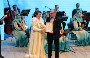 В Концертном зале Конгресс-холла «Торатау» состоялся финал конкурса «Женщина – мать нации»