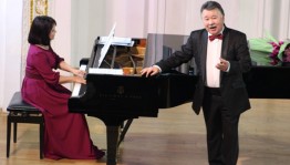 Башҡорт дәүләт филармонияһында Вәхит Хызыровтың ижад эшмәкәрлегенә 25 йыл тулыу айҡанлы күркәм концерт үтте