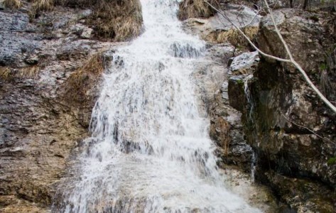 Водопад Кульюрт-Тамак