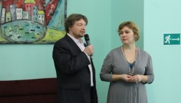 В Башкирской государственной филармонии состоялось открытие выставки художницы Ольги Фроловой «Под небом»