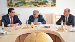 Сегодня главный федеральный инспектор встретился с призерами регионального этапа окружного конкурса «Театральное Приволжье»