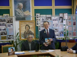 В Национальной библиотеке им.А.-З.Валиди РБ презентовали книгу "Зайнаб Биишева. Статьи, творческие портреты, посвящения, воспоминания"