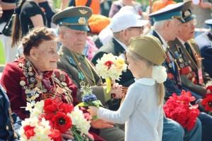 Шествие «Бессмертный полк» Митинг «Победный май!» Возложение цветов.