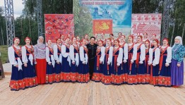 Студенты Октябрьского музыкального колледжа успешно выступили на Межрегиональном празднике русской песни и частушки