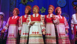 Праздничная программа «Сердцу милые седины»
