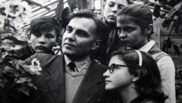 Видеоурок «О великом педагоге»