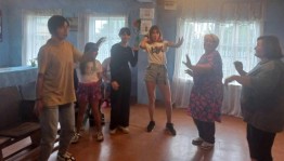 Развлекательная программа «Танцуй и веселись»