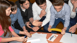 Игра «От великого до смешного»