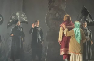 Тульский областной театр юного зрителя показал спектакль «Сказание о Петре и Февронии» в Уфе