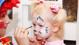 Мастер-класс по гриму «Весёлые маски»