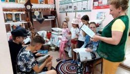 Библио–такси «Живи родник традиции»