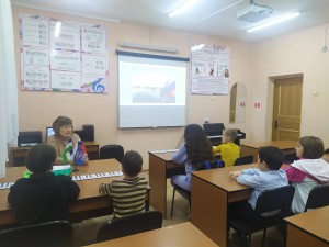 Классный час на тему: «Конституция Республики Башкортостан - глазами детей»