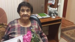 Общественный деятель Ляля Биишева награждена премией имени Мажита Гафури по случаю своего 90-летия