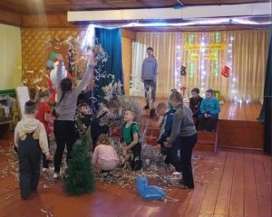 Игровая программа «День рождения ДЕДА МОРОЗА»