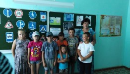 Познавательный час «Дорожный знак – тебе не враг»