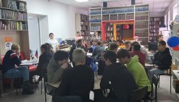 Литературно-музыкальная гостиная «Нам не дано предугадать…»