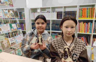 Мастер-класс «Изготовление башкирской национальной куклы из войлока» прошел в Асяновской сельской библиотеке