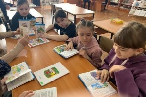 Акция «Давайте откроем любимые книжки»