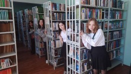 Экскурсия «Библиотека - территория для молодежи»