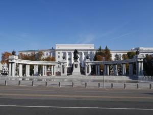 Экскурсия по Советской площади и у памятника генералу М.М. Шаймуратову