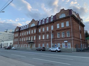 Новогоднее приключение «Сказки гуляют по свету»